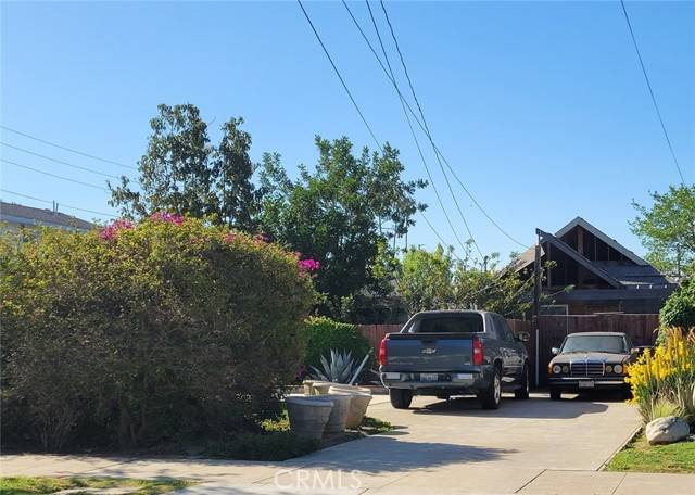620 Virginia Avenue, Santa Ana, CA 92706