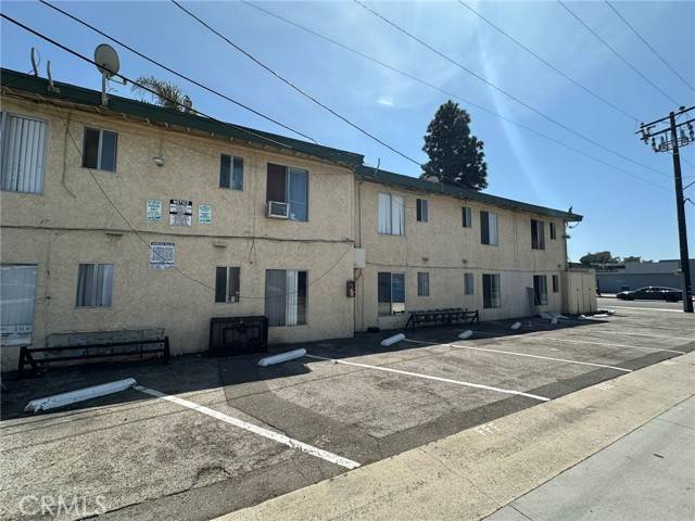 Downey, CA 90241,11801 Lakewood Boulevard