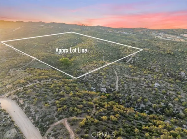 Hemet, CA 92544,0 El Pequito