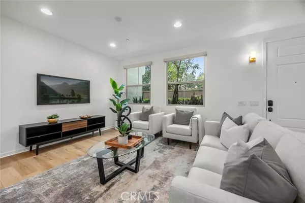 Irvine, CA 92618,130 Borrego