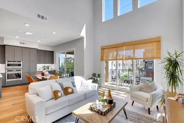 137 Rondo, Irvine, CA 92618