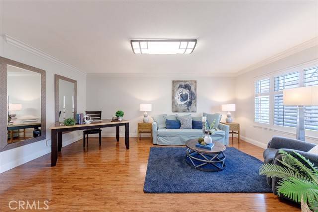 4572 Larwin Avenue, Cypress, CA 90630