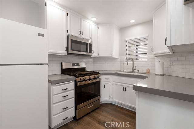 Long Beach, CA 90807,3913 North Virginia Road