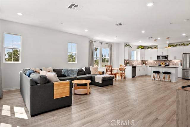 758 North Ethan Way, Anaheim, CA 92805
