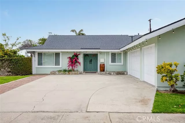 Huntington Beach, CA 92647,6582 Corrine Circle