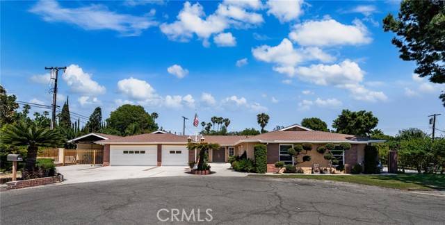 Fullerton, CA 92835,321 West Hermosa Drive