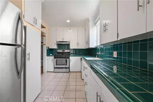 Santa Monica, CA 90403,833 15th Street