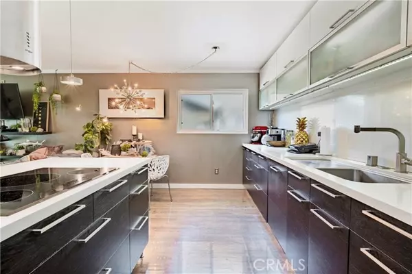 Long Beach, CA 90814,360 Obispo Avenue