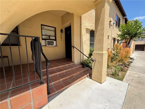 Santa Ana, CA 92701,921 North Lacy Street