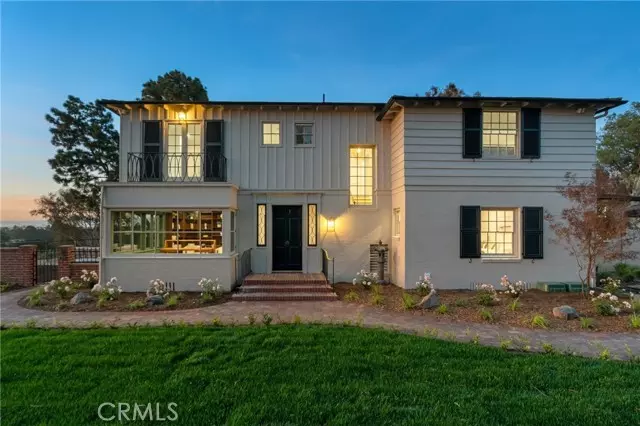 Long Beach, CA 90807,525 West Devon Place