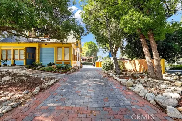 Claremont, CA 91711,232 Harrison Avenue