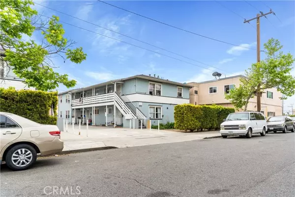 Santa Ana, CA 92707,1419 S Sycamore Street