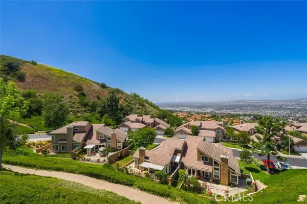 Anaheim Hills, CA 92807,859 South Sapphire Lane