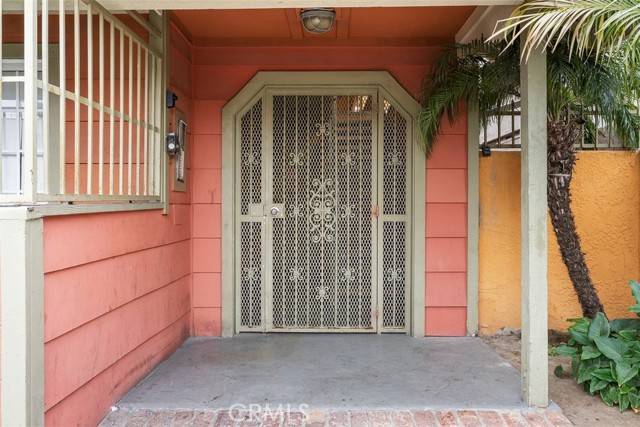 Long Beach, CA 90804,1061 Dawson Avenue