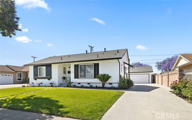 1442 West Olive Avenue, Fullerton, CA 92833