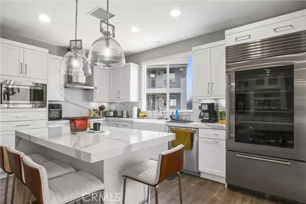 1639 Bridgewater Way, Costa Mesa, CA 92627