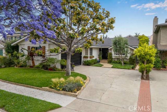 3650 Claremore Avenue, Long Beach, CA 90808