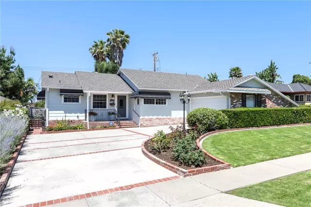 Fullerton, CA 92831,1113 Hollydale Drive