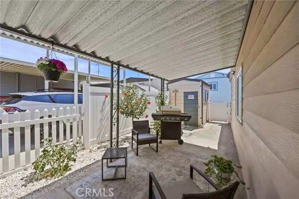 Corona, CA 92880,1440 RIDGEMONT Way
