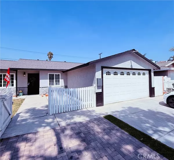 Santa Ana, CA 92704,2309 West Anahurst Place