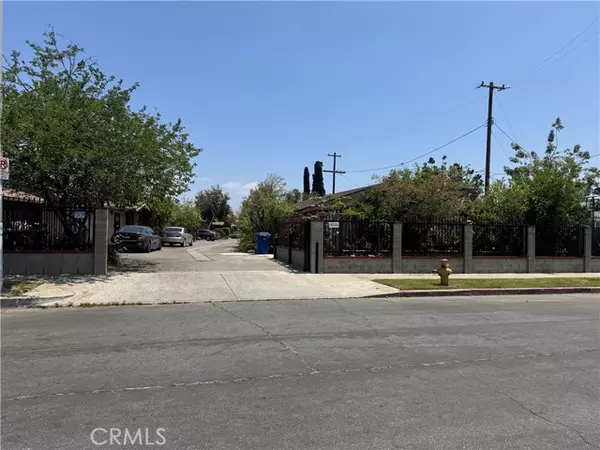 Arleta, CA 91331,14222 Filmore Street