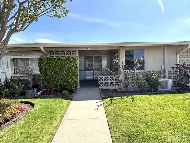 Seal Beach, CA 90740,13540 Saint Andrews Drive