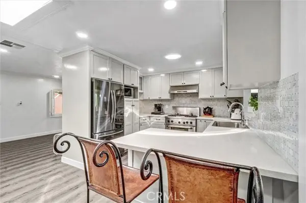 1616 South Euclid Street, Anaheim, CA 92802