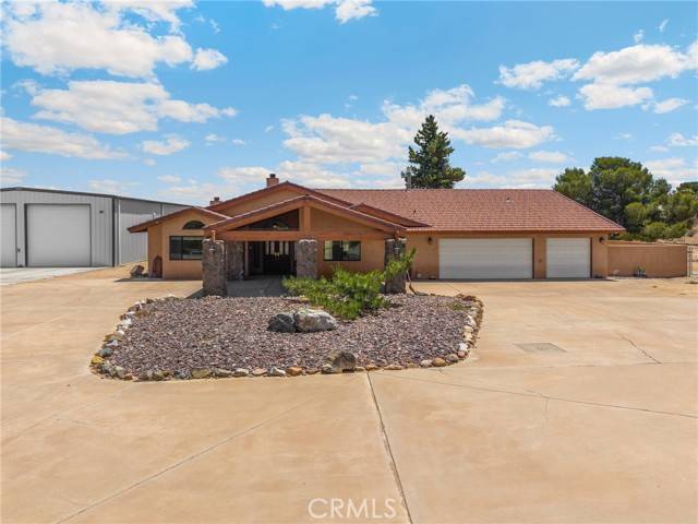 Hesperia, CA 92345,11915 Redwood Avenue