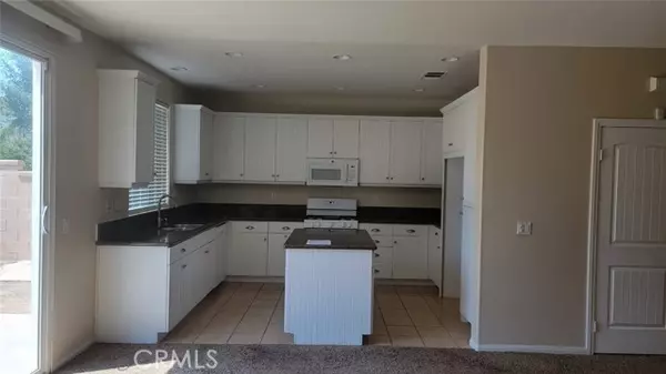 Murrieta, CA 92563,35781 Bobcat Way