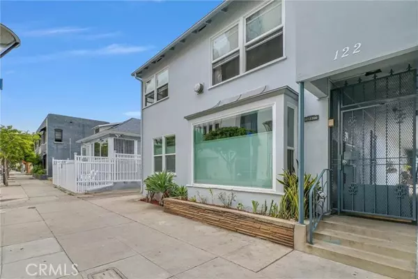 122 Elm Avenue, Long Beach, CA 90802