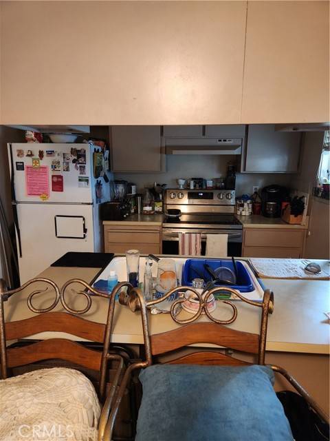 Lodi, CA 95240,445 Almond Drive