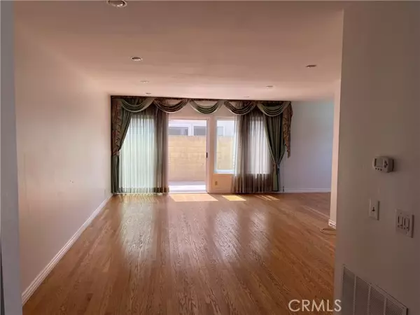 Cerritos, CA 90703,19657 Sequoia Avenue