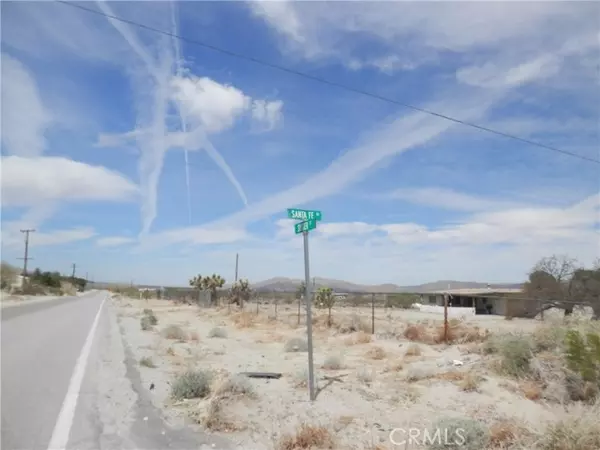 Lucerne Valley, CA 92356,0 Santa Fe Trail