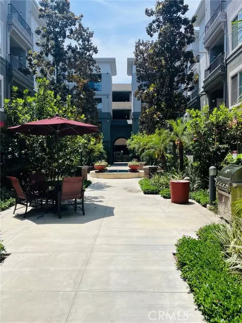 Anaheim, CA 92805,1801 East Katella Avenue