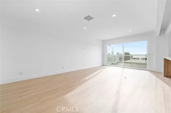Laguna Beach, CA 92651,400 Loma