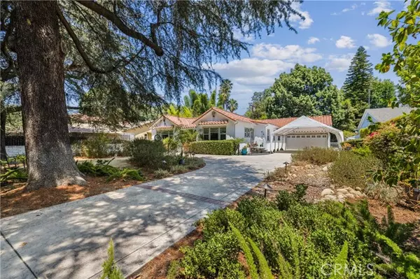 Van Nuys, CA 91401,13621 Erwin Street