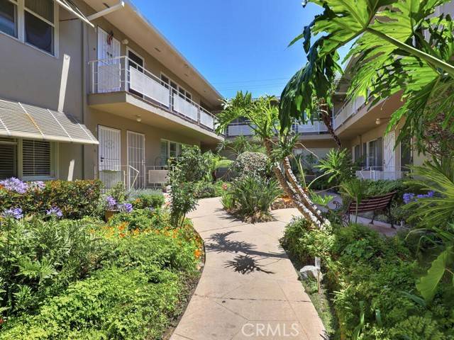 3042 E. 3rd St, Long Beach, CA 90814