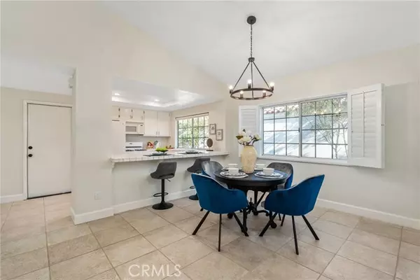 Palm Desert, CA 92211,43791 Calle Las Brisas West