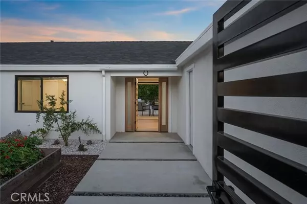 Newport Beach, CA 92660,1700 Irvine Avenue
