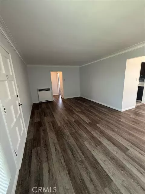 Los Angeles, CA 90043,5913 Overhill Drive