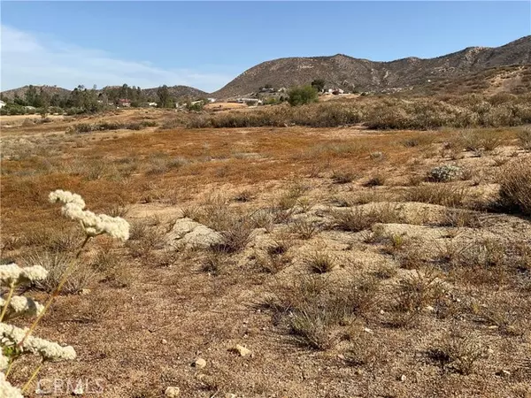 Wildomar, CA 92595,23777 Wildomar East Trail