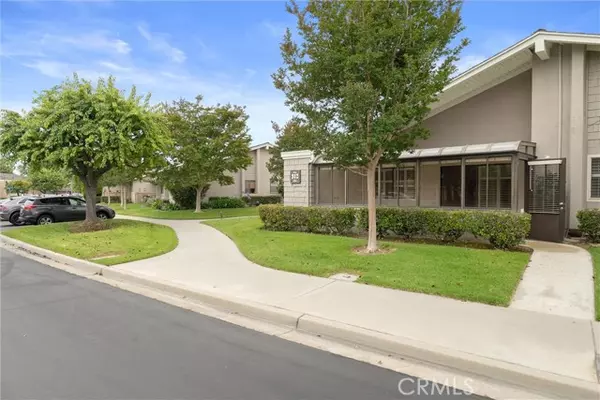 8877 Tulare Drive, Huntington Beach, CA 92646