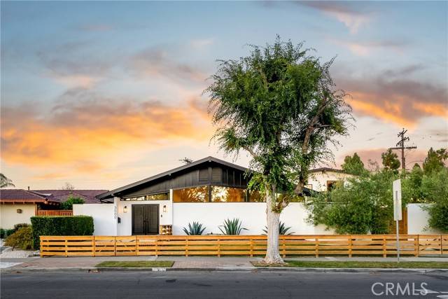 Costa Mesa, CA 92626,3000 Country Club Drive