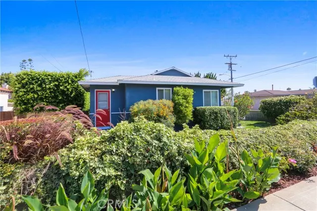 Redondo Beach, CA 90278,1719 Marshallfield Lane