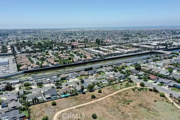 Huntington Beach, CA 92647,6672 Marilyn Drive