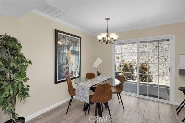 Monrovia, CA 91016,1047 East Huntington Drive