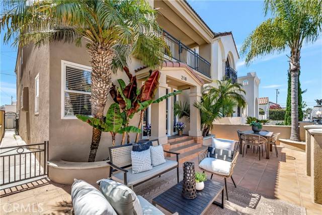 Long Beach, CA 90803,218 Covina Avenue
