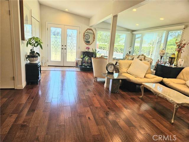 Seal Beach, CA 90740,1402 Golden Rain Road