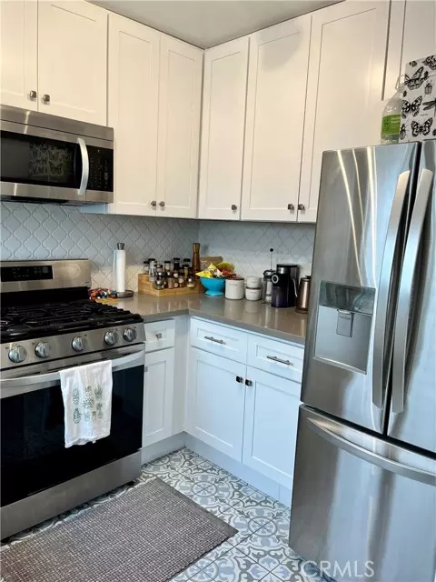 Long Beach, CA 90802,1801 East 4th Street