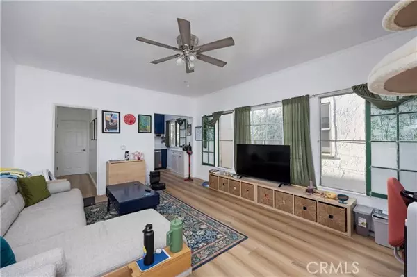 Long Beach, CA 90803,28 Argonne Avenue